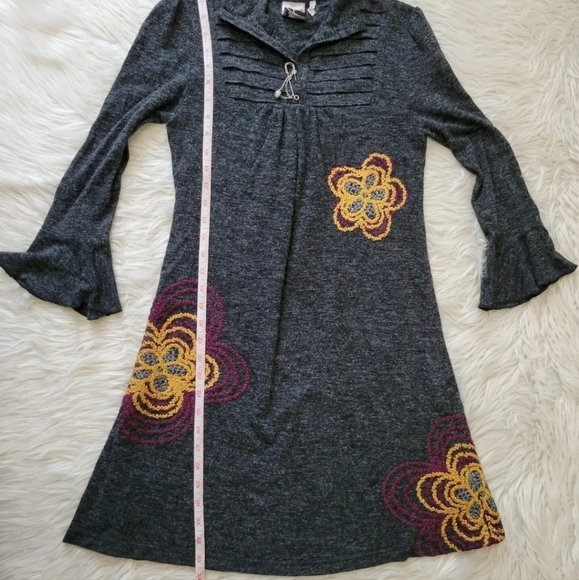 Freelance Dress Sz M Embroidered Boho Floral Gray Collar Junior Women - Picture 6 of 9